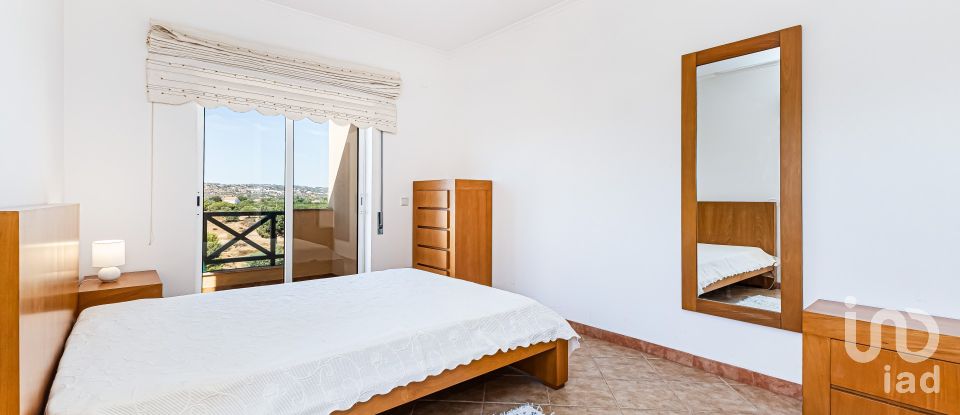 Apartamento T2 em Albufeira e Olhos de Água de 134 m²