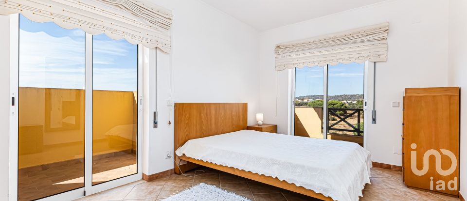 Apartamento T2 em Albufeira e Olhos de Água de 134 m²