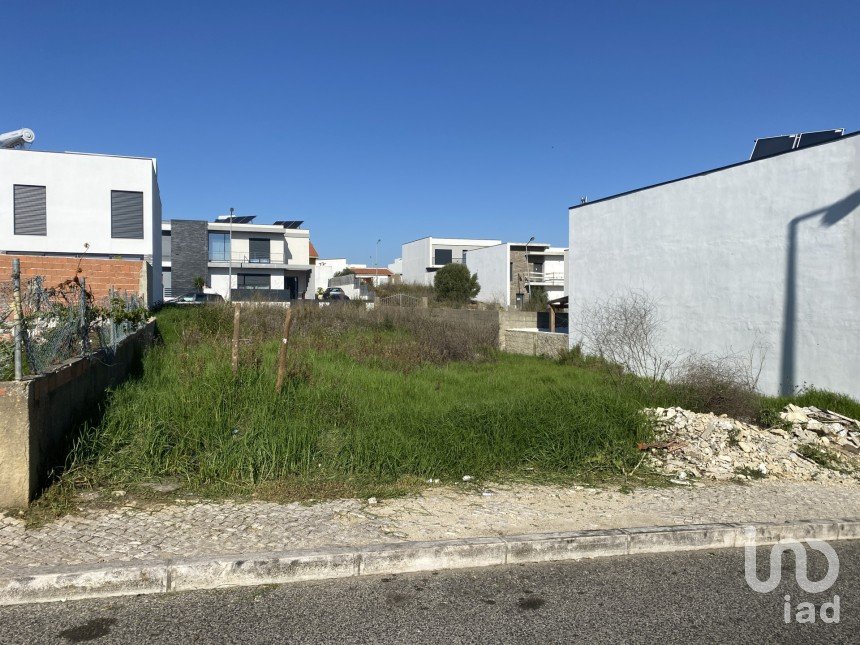 Terreno para construção em São Domingos de Rana de 281 m²