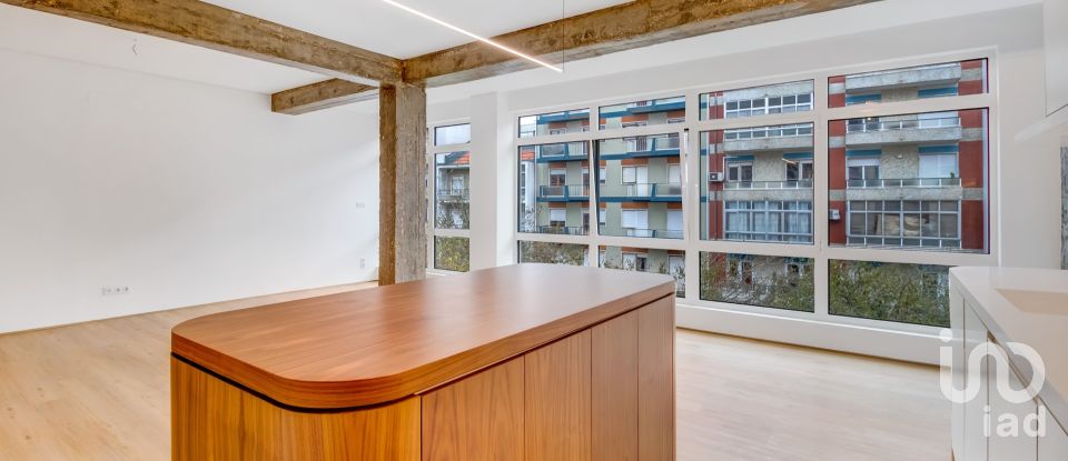 Apartamento T3 em Benfica de 136 m²