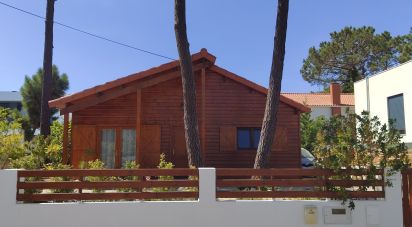 Casa / Villa T1 em Charneca De Caparica E Sobreda de 66 m²