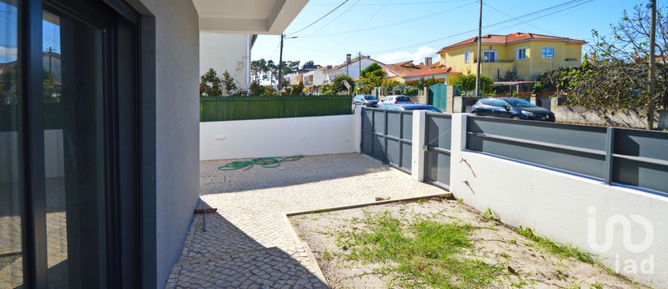 Casa / Villa T4 em Fernão Ferro de 175 m²