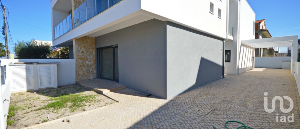 Casa / Villa T4 em Fernão Ferro de 175 m²