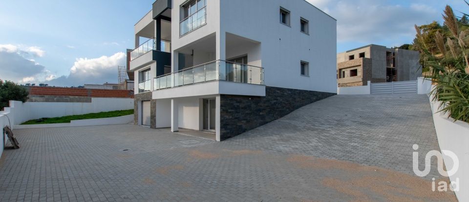 Casa / Villa T4 em Vila Franca de Xira de 498 m²