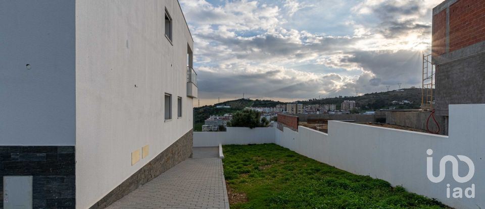 Casa / Villa T4 em Vila Franca de Xira de 498 m²