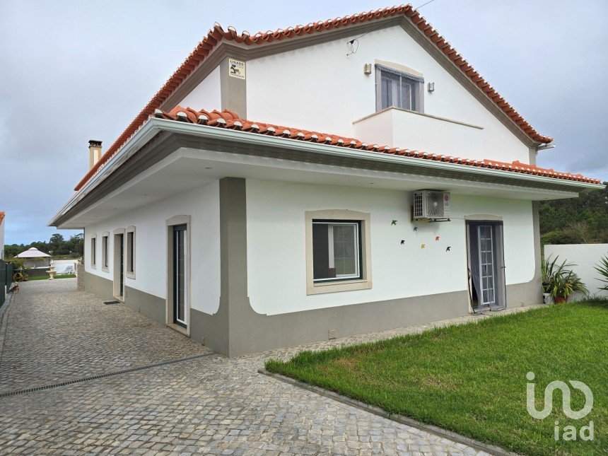 House T6 in Tornada e Salir do Porto of 230 m²