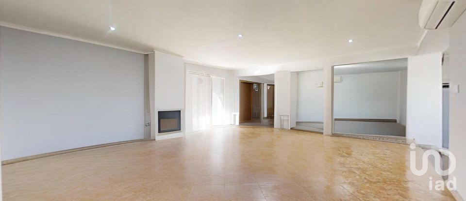 Gîte T3 à Soutelo de 285 m²