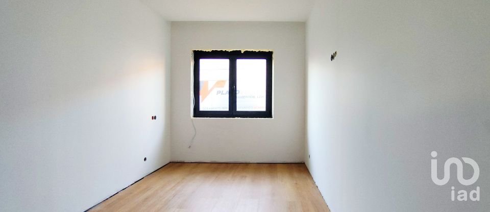 Apartamento T2 em Chafé de 50 m²