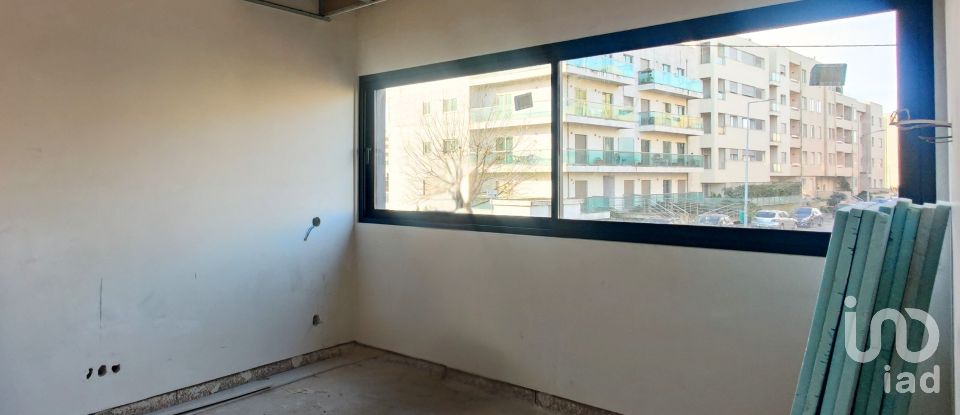 House T3 in Custóias, Leça do Balio e Guifões of 250 m²