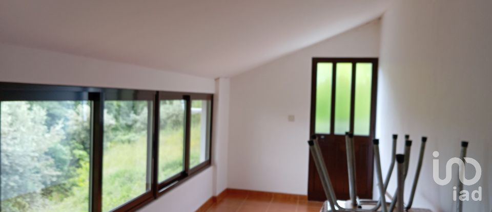 House T2 in Maçãs de Dona Maria of 54 m²