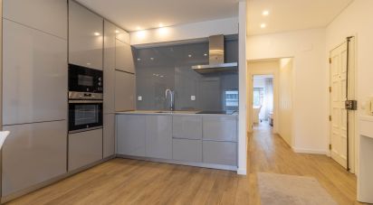 Apartamento T3 em Coimbra (Sé Nova, Santa Cruz, Almedina e São Bartolomeu) de 89 m²