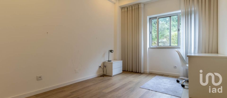 Apartamento T3 em Coimbra (Sé Nova, Santa Cruz, Almedina e São Bartolomeu) de 89 m²