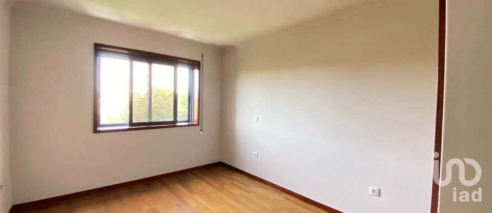 Apartamento T3 em Fânzeres e São Pedro da Cova de 91 m²