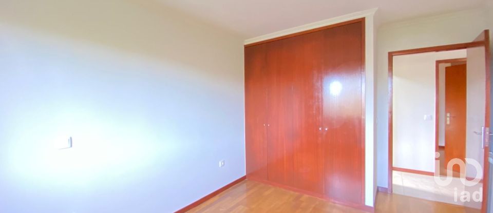 Apartamento T3 em Fânzeres e São Pedro da Cova de 91 m²