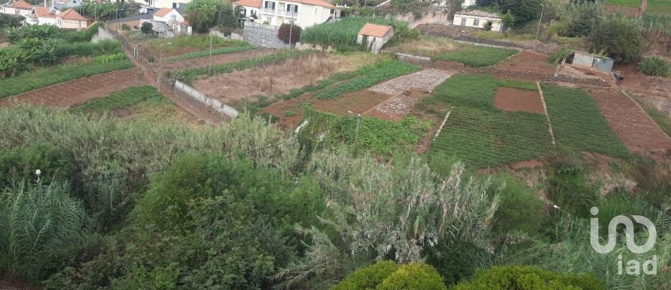 Terreno em Canhas de 1 482 m²