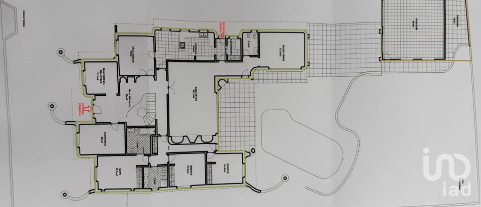 Casa tradicional T5 em Corroios de 350 m²