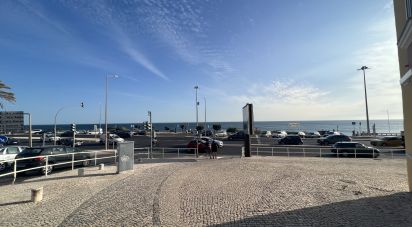 Apartment T1 in Carcavelos e Parede of 48 m²