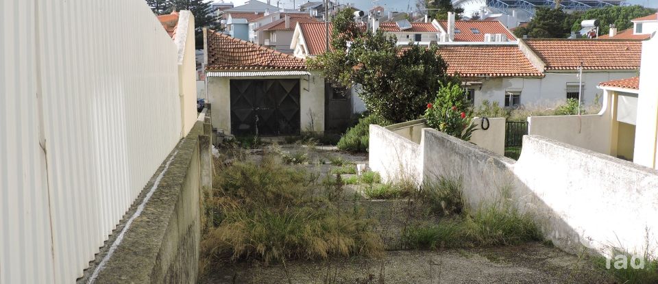 Terreno para construção em Carcavelos e Parede de 704 m²