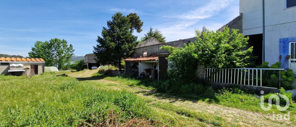 Casa / Villa T4 em Penso e Freixinho de 100 m²