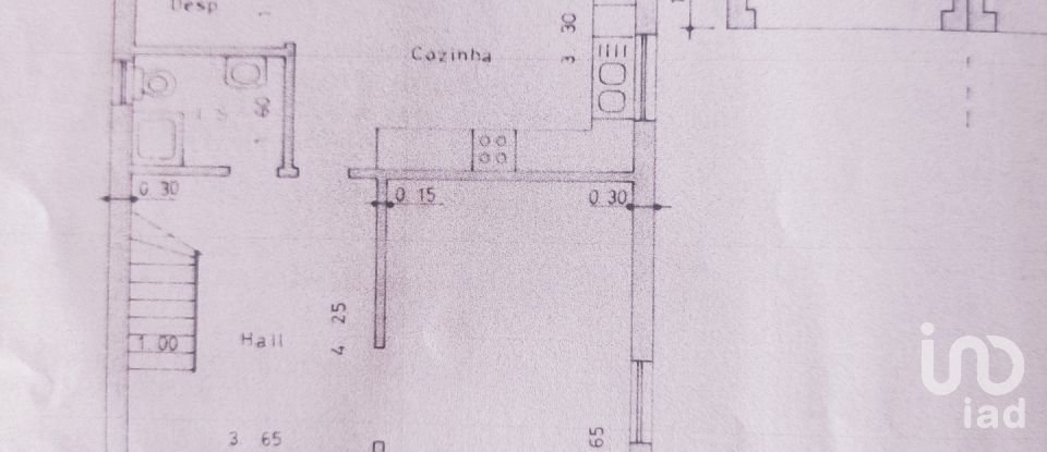 House T4 in São Pedro da Cadeira of 216 m²