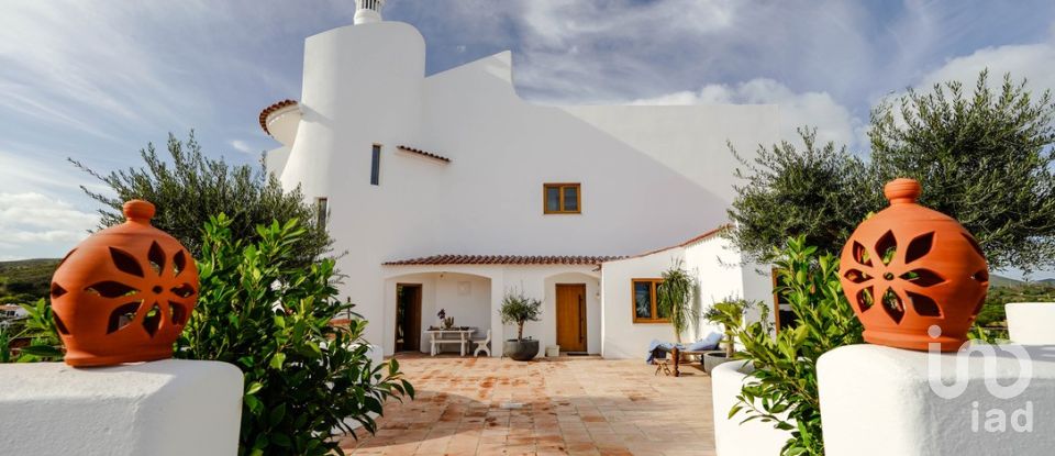 House T8 in Silves of 450 m²