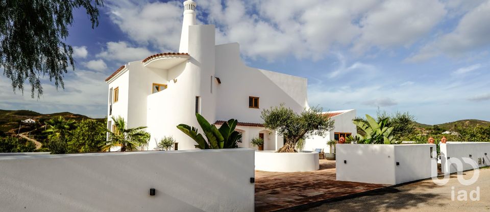 House T8 in Silves of 450 m²