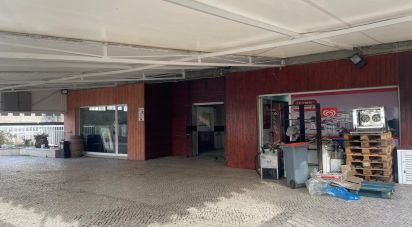 Loja / Estabelecimento Comercial em Coimbra (Sé Nova, Santa Cruz, Almedina e São Bartolomeu) de 53 m²