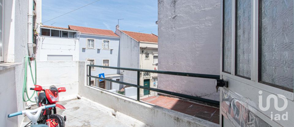 Prédio em Vila Franca de Xira de 354 m²