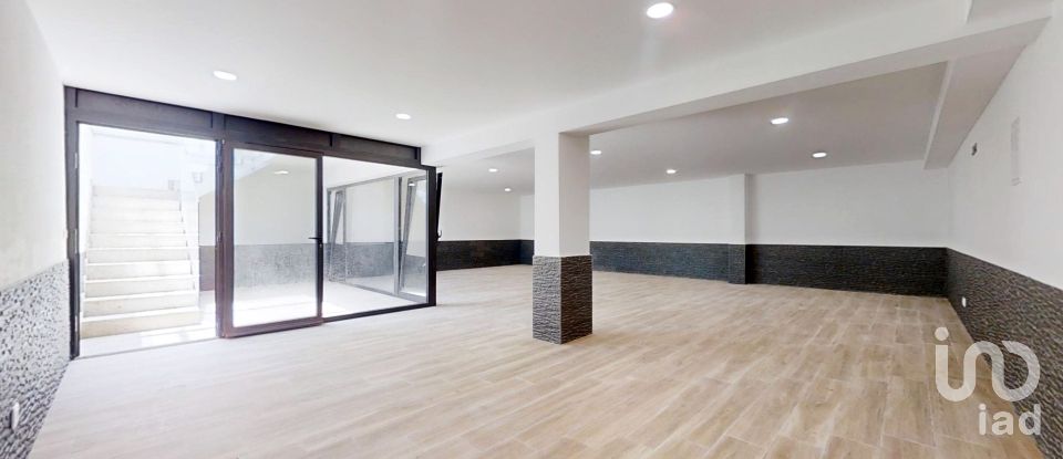 Maison T4 à Vila de Prado de 380 m²