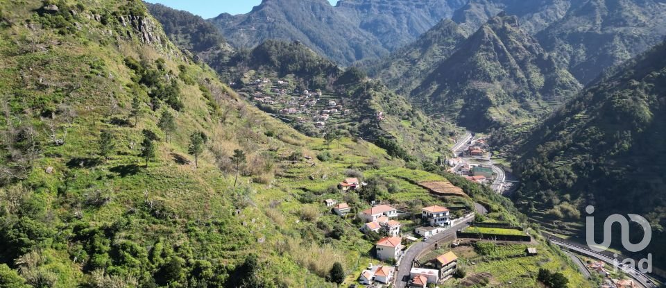 Terreno em Serra de Água de 950 m²