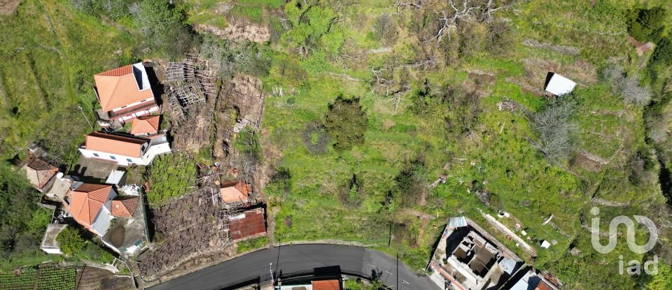 Terreno em Serra de Água de 950 m²