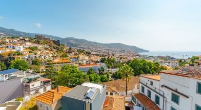 Apartamento T1 em Funchal (São Pedro) de 67 m²