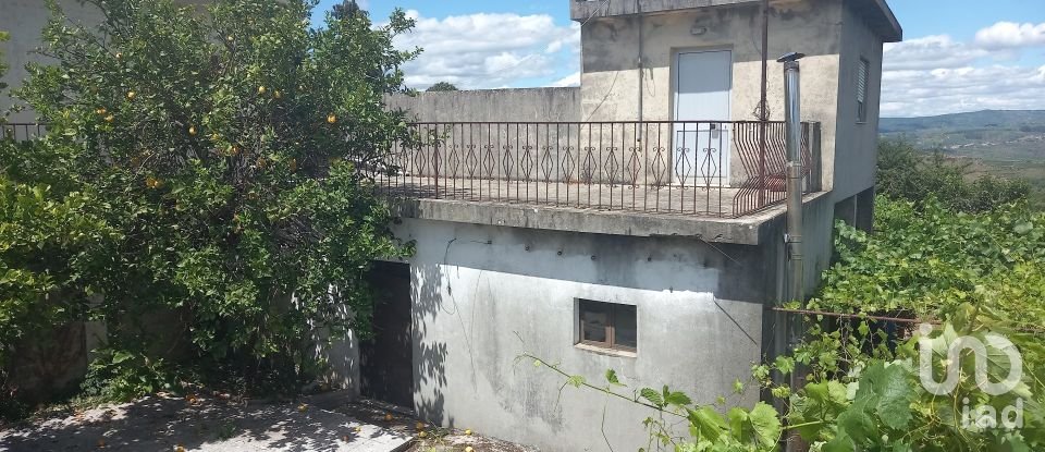 Ferme T5 à Vilarinho de São Romão de 374 m²