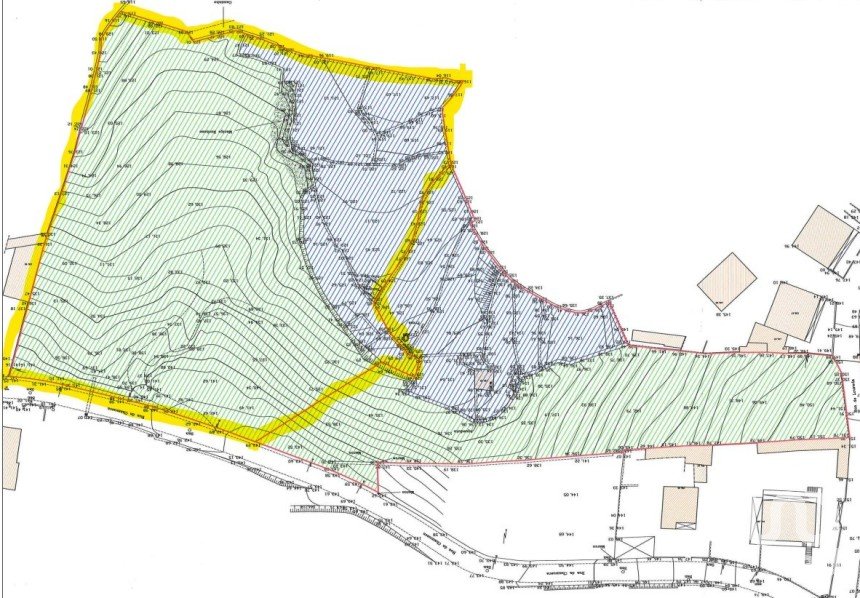 Terreno em Rio de Moinhos de 7 600 m²