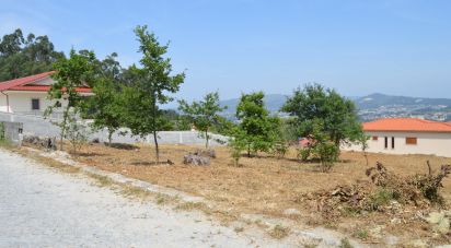 Terreno em Rio de Moinhos de 1 002 m²