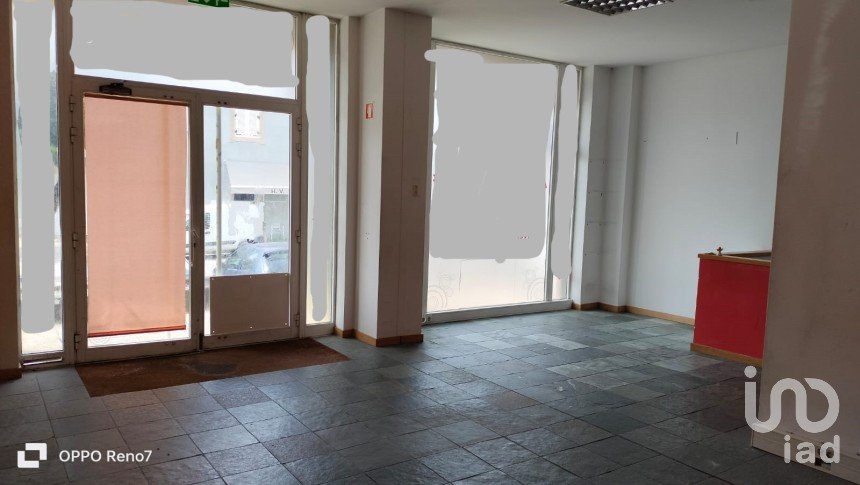 Loja / Estabelecimento Comercial em Vilar de pinheiro de 263 m²