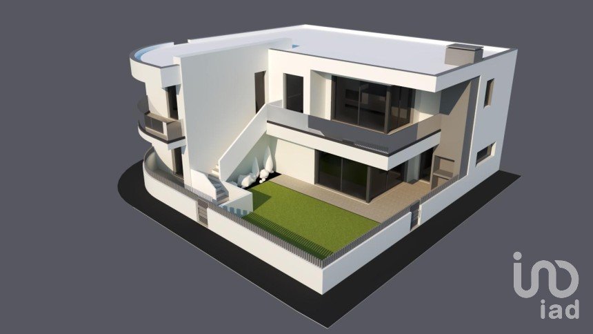 Terreno em Ferrel de 195 m²