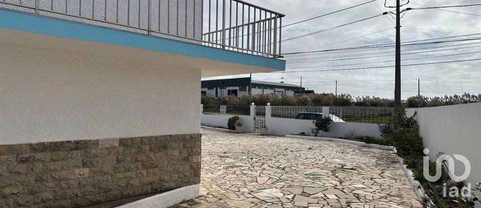 Casa / Villa T11 em Atouguia da Baleia de 533 m²