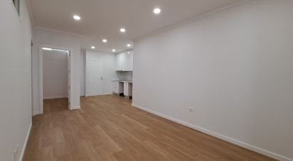 Apartment T2 in Ramada e Caneças of 107 m²