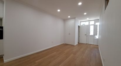 Apartment T2 in Ramada e Caneças of 107 m²