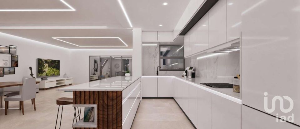 Maison T3 à São Martinho de 431 m²