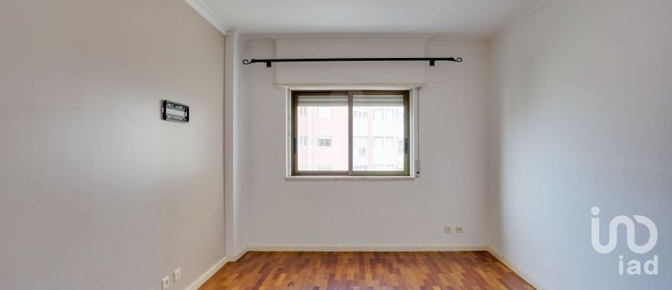 Apartment T2 in Santa Clara of 86 m²