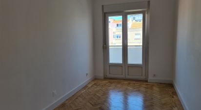 Apartamento T2 em Campo de Ourique de 61 m²