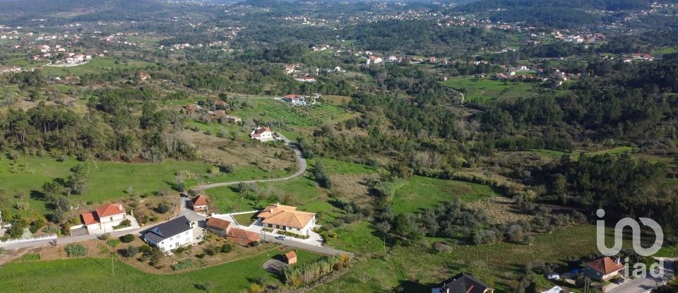 Casa / Villa T3 em Santiago e São Simão de Litém e Albergaria dos Doze de 123 m²