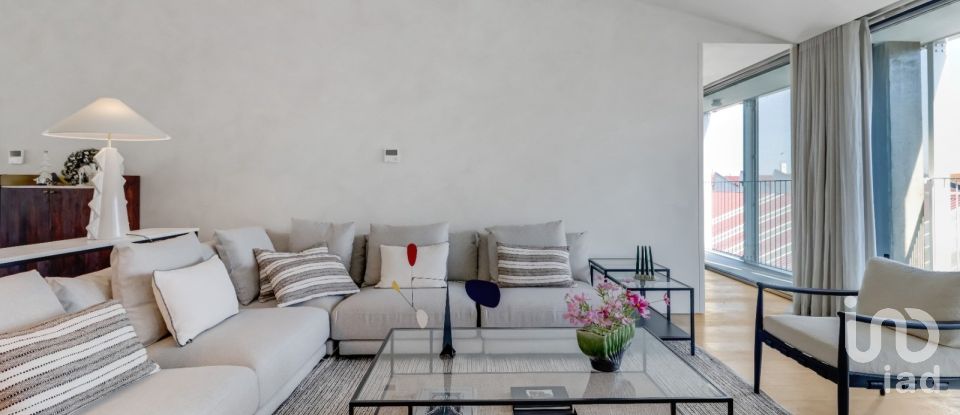 Apartment T4 in Marvila of 210 m²