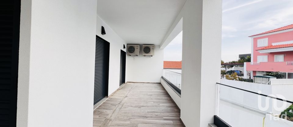 Apartamento T4 em Gâmbia-Pontes-Alto da Guerra de 207 m²