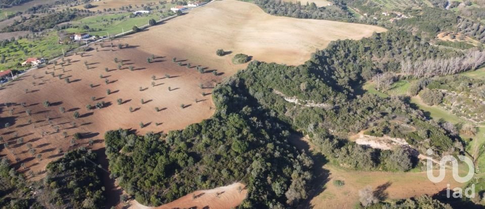 Terreno para construção em Abitureiras de 82 840 m²