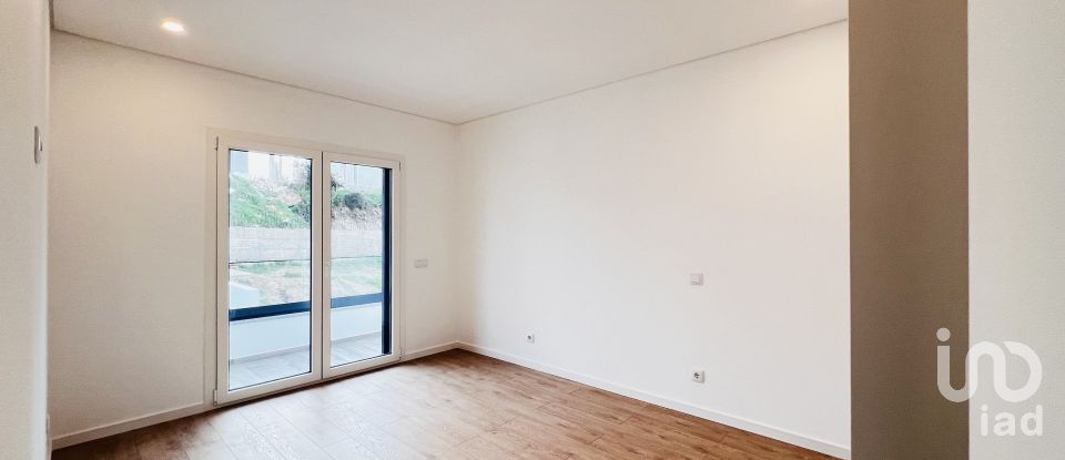 Apartamento T3 em Gâmbia-Pontes-Alto da Guerra de 150 m²