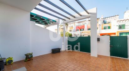 House T3 in Quelfes of 194 m²