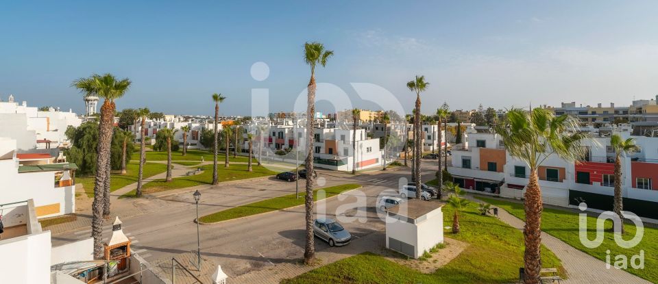 House T3 in Quelfes of 194 m²